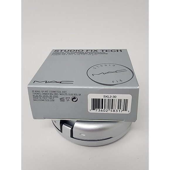 New MAC Studio Fix Tech Cream-To-Powder Foundation NW40 - Picture 3 of 3